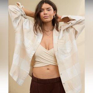 👼🏼NEVER WORN👼🏼 Aerie Cream & White Oversized Flannel